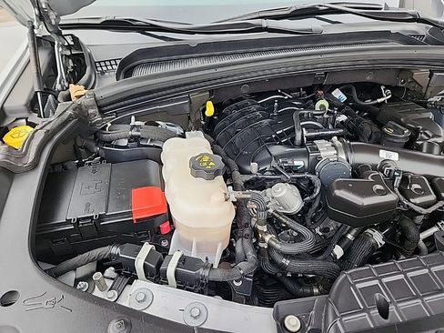 Certified 2024 Jeep Grand Cherokee Altitude image 32