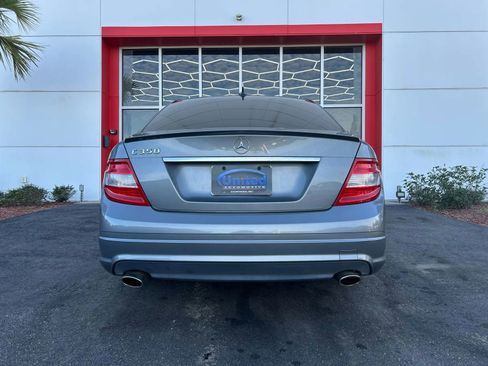 Used 2011 Mercedes-Benz C 350 Sport image 5