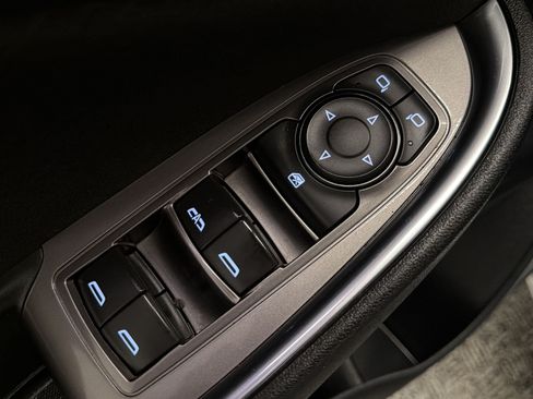 Used 2021 Chevrolet Malibu LT FWD image 13