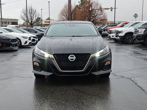 Used 2021 Nissan Altima 2.5 SR image 11