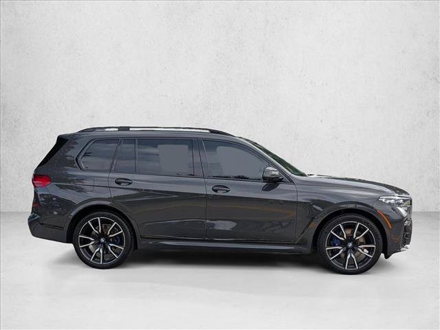 Used 2021 BMW X7 xDrive40i w/ M Sport Package AWD/4WD image 4