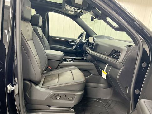 New 2026 Chevrolet Tahoe High Country image 23