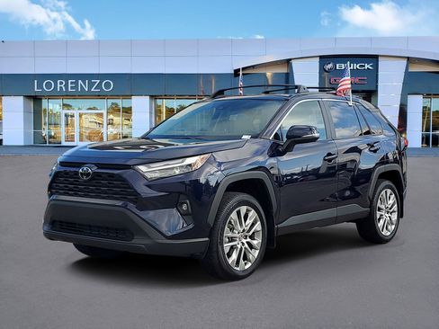 Used 2025 Toyota RAV4 XLE Premium image 1