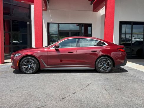 Used 2023 BMW i4 eDrive35 w/ Premium Package RWD image 5
