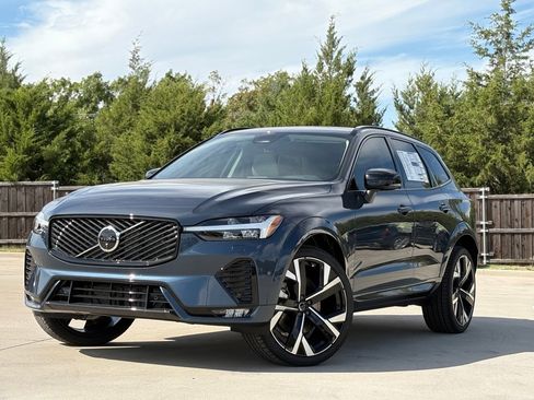 New 2026 Volvo XC60 B5 Ultra w/ Protection Package Premier image 2