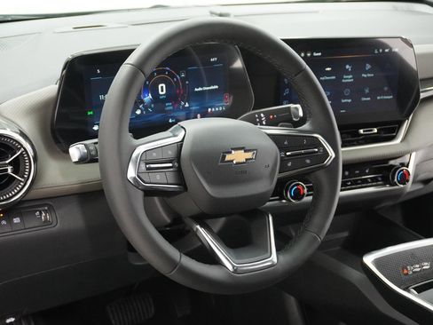New 2026 Chevrolet Equinox LT w/ Convenience Package II image 19
