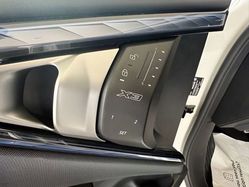 Used 2026 BMW X3 xDrive30 w/ M Sport Package image 16