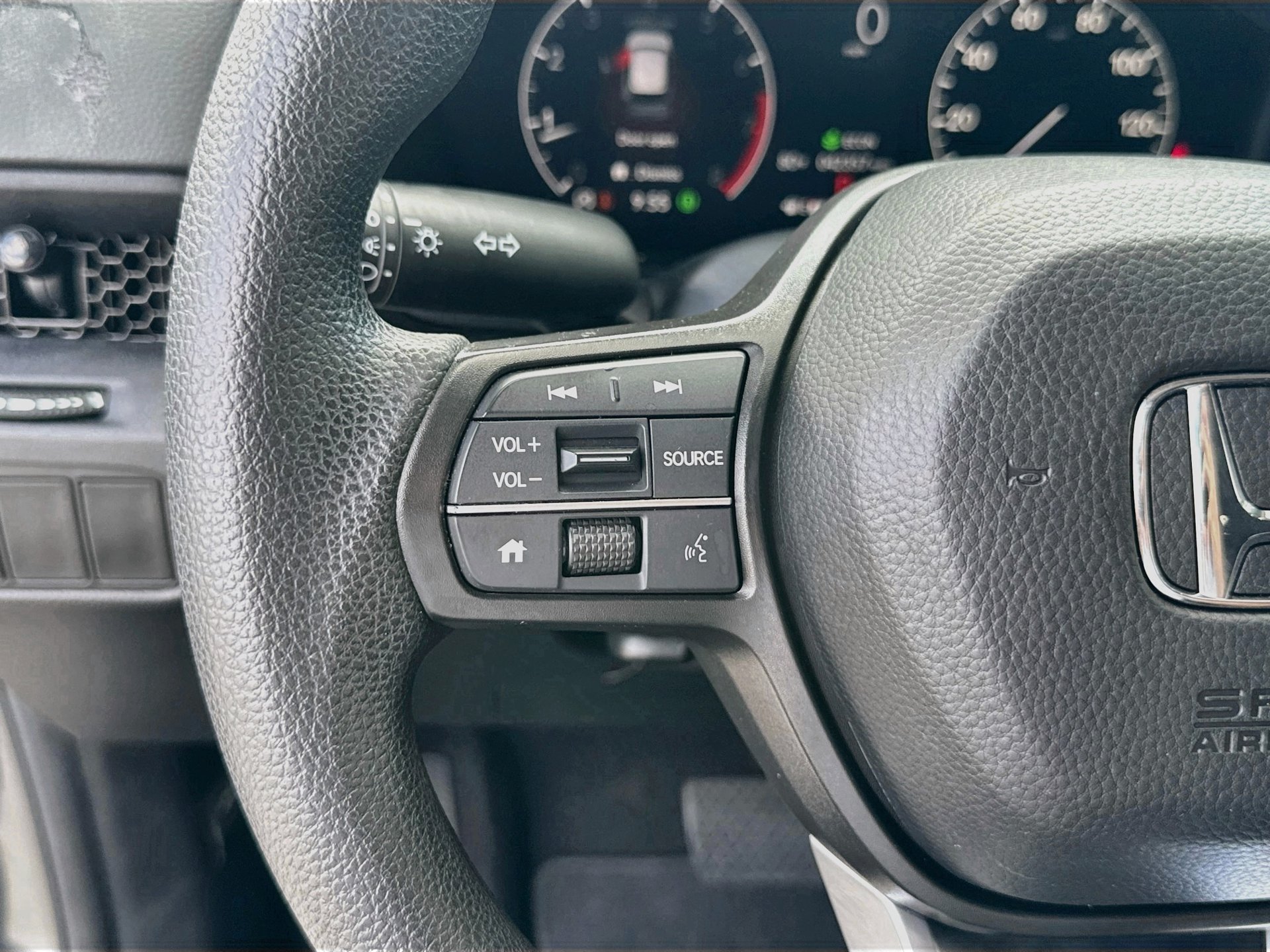 Certified 2025 Honda CR-V LX image 38
