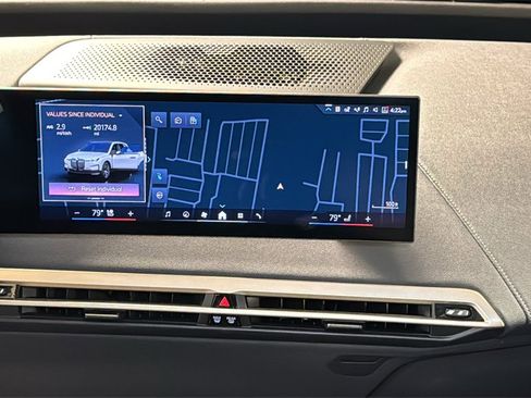 Used 2024 BMW iX xDrive50 w/ Premium Package image 20