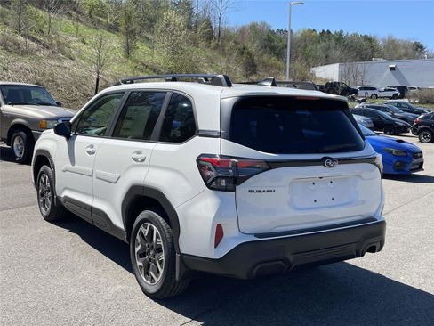 New 2026 Subaru Forester Premium image 3