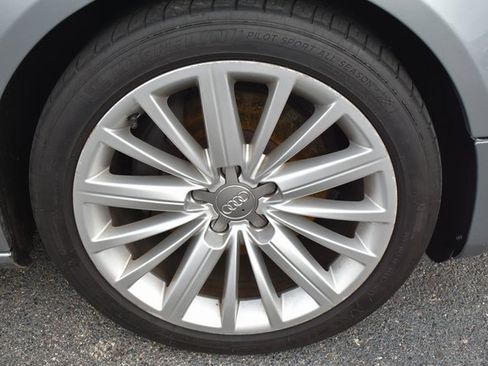 Used 2010 Audi A5 2.0T Premium image 29