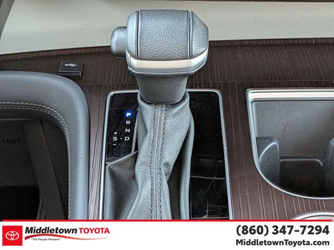 Certified 2024 Toyota Sienna XLE image 26