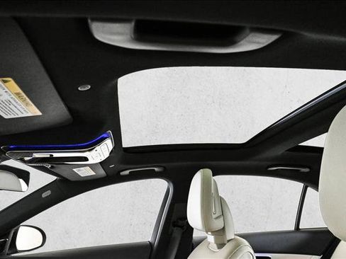 Certified 2023 Mercedes-Benz C 300 4MATIC Sedan image 17