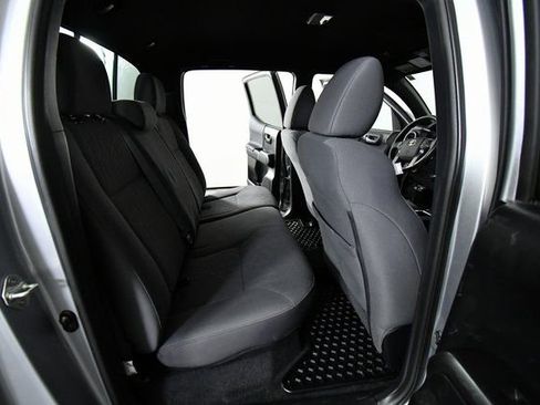 Used 2019 Toyota Tacoma TRD Sport image 23