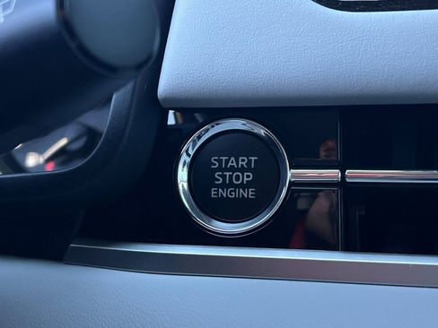 New 2026 Mitsubishi Outlander SE FWD image 23