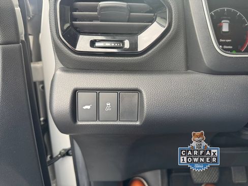 Used 2025 Honda Pilot EX-L image 17