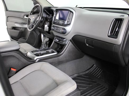 Used 2019 Chevrolet Colorado LT AWD/4WD image 29