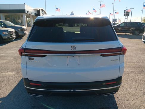 New 2026 Buick Enclave Preferred w/ LPO, Floor Liner Package image 4
