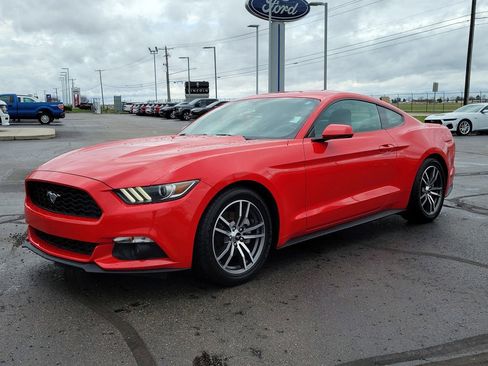 Used 2016 Ford Mustang Premium image 8