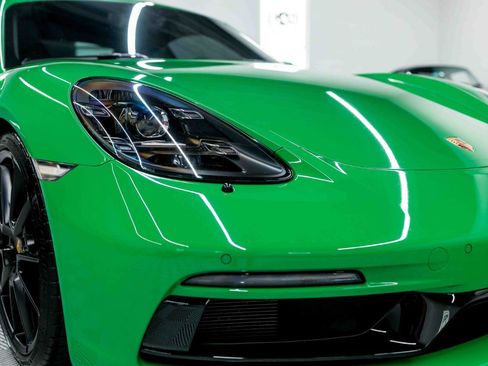 Used 2023 Porsche 718 Cayman GTS RWD image 15