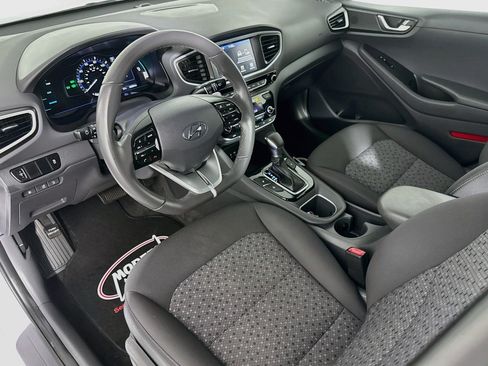 Used 2019 Hyundai Ioniq Plug-In Hybrid FWD image 8