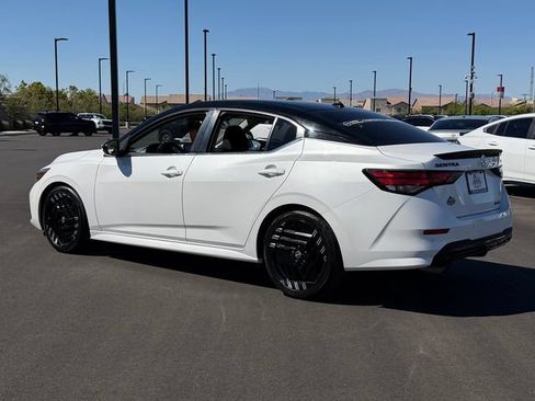Certified 2022 Nissan Sentra SR w/ Midnight Edition FWD image 3
