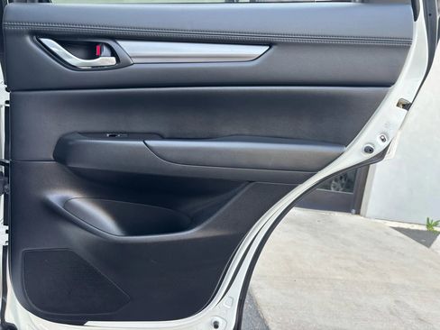 Used 2018 MAZDA CX-5 Touring image 29