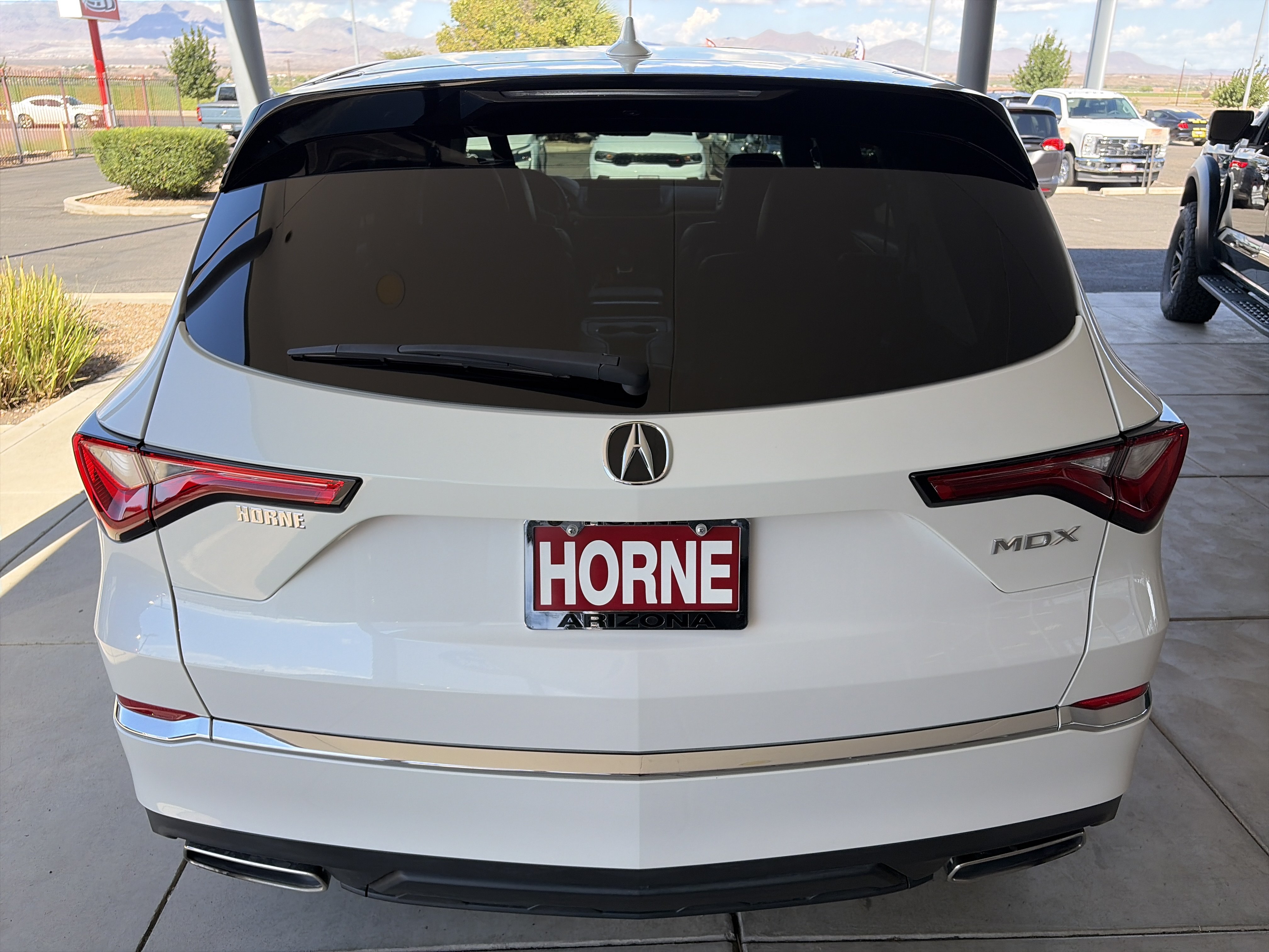 Used 2023 Acura MDX FWD image 5