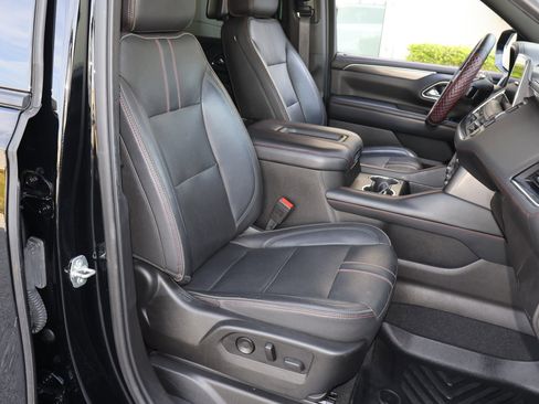 Used 2021 Chevrolet Tahoe RST w/ Luxury Package image 24