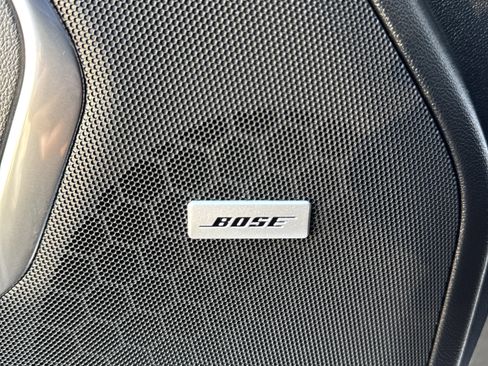 Used 2024 Chevrolet Suburban High Country image 29