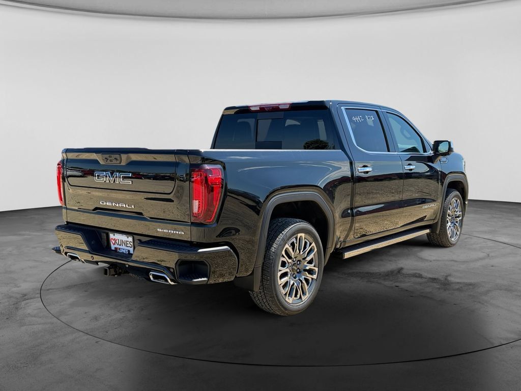 New 2026 GMC Sierra 1500 Denali Ultimate w/ LPO, Black Badging Package AWD/4WD image 7