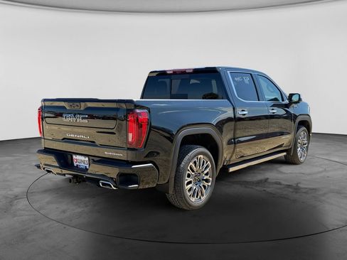 New 2026 GMC Sierra 1500 Denali Ultimate w/ LPO, Black Badging Package AWD/4WD image 7
