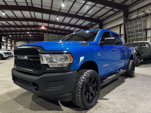 Used 2021 RAM 2500 Tradesman AWD/4WD image 9
