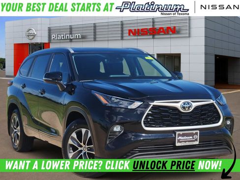 Used 2023 Toyota Highlander XLE FWD image 1