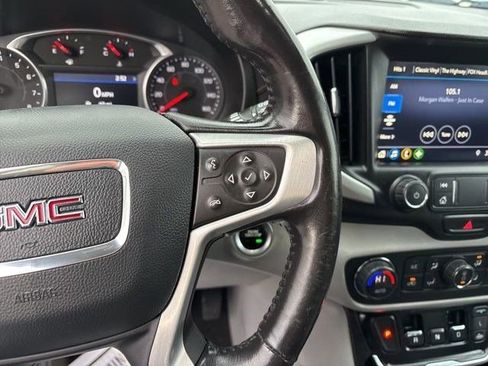 Used 2020 GMC Terrain SLT image 18