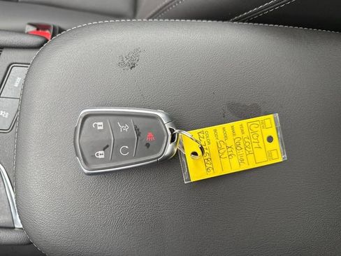 Used 2024 Cadillac XT6 Sport image 44