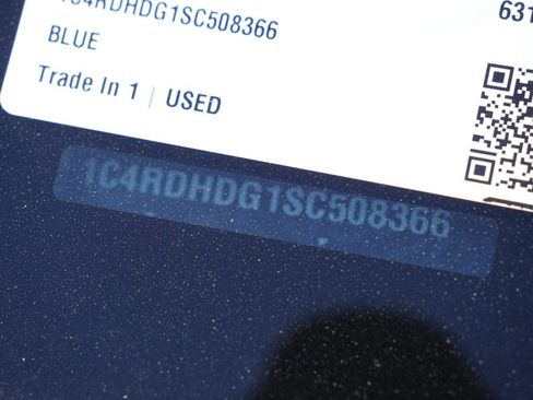 Used 2025 Dodge Durango GT w/ Blacktop Package image 32