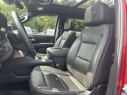 Used 2023 Chevrolet Tahoe High Country AWD/4WD image 15