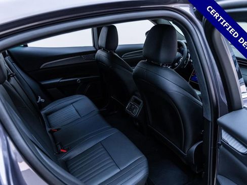 Certified 2024 Maserati Grecale GT AWD/4WD image 26