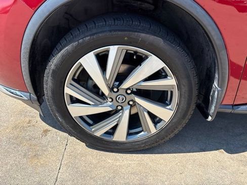 Used 2019 Nissan Murano SL FWD image 12
