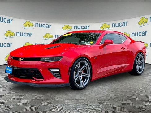 Used 2017 Chevrolet Camaro SS RWD image 3