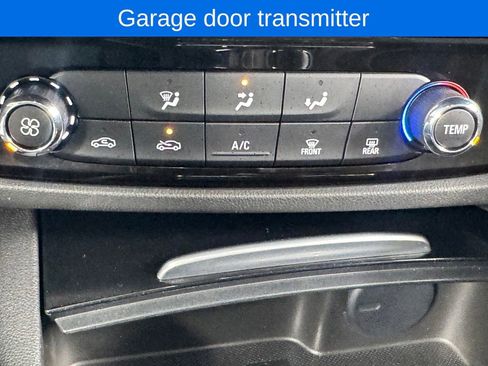 Used 2018 Buick Regal Preferred FWD image 24