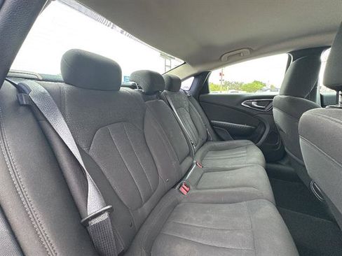 Used 2016 Chrysler 200 LX image 10