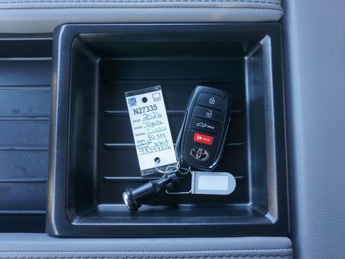 New 2026 Toyota Tundra Limited image 34