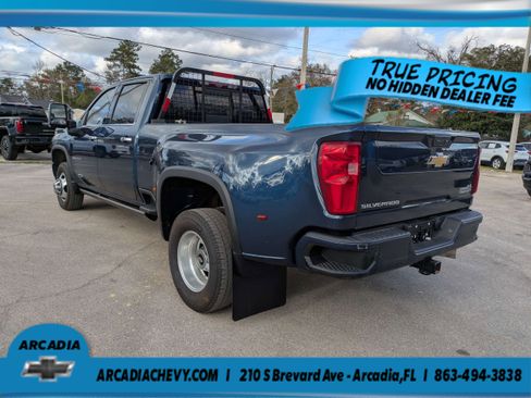 Used 2023 Chevrolet Silverado 3500 High Country AWD/4WD image 6