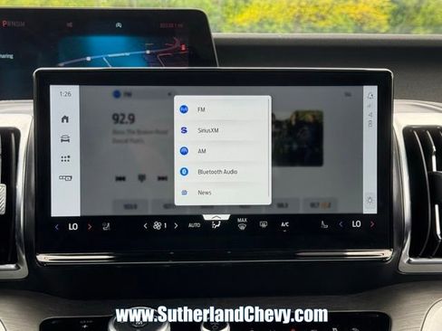 Used 2025 Ford Expedition Max Platinum AWD/4WD image 31