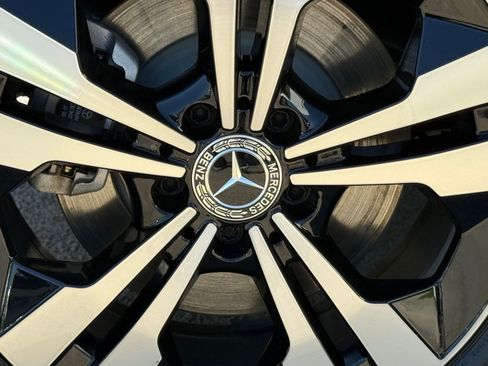 Used 2025 Mercedes-Benz GLA 250 image 19