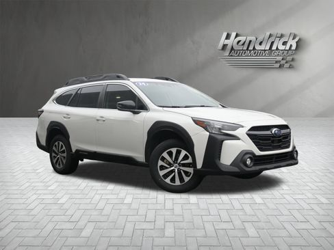 Certified 2024 Subaru Outback Premium image 2