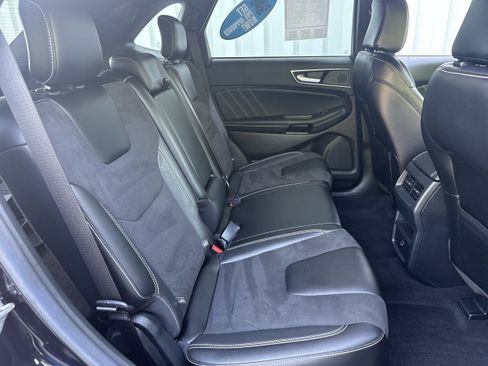 Used 2021 Ford Edge ST AWD/4WD image 14