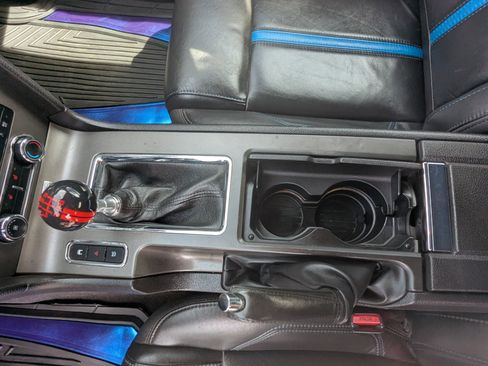 Used 2011 Ford Mustang GT Premium w/ Comfort Pkg image 23